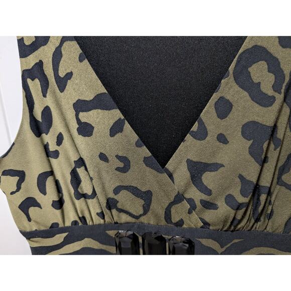 SANDRA DARREN Green Black Leopard Print Maxi Dress Sleeveless V Neck Size 6 - Picture 4 of 8